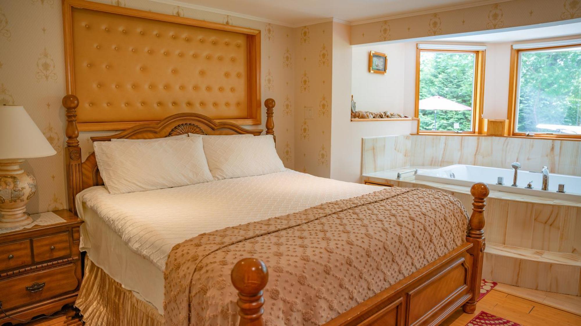 Cherry Valley Manor