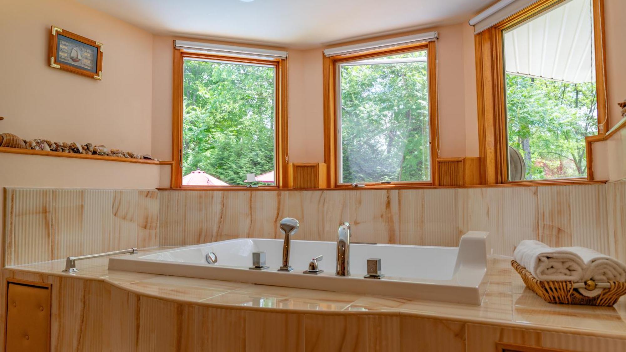 Cherry Valley Manor * Stroudsburg